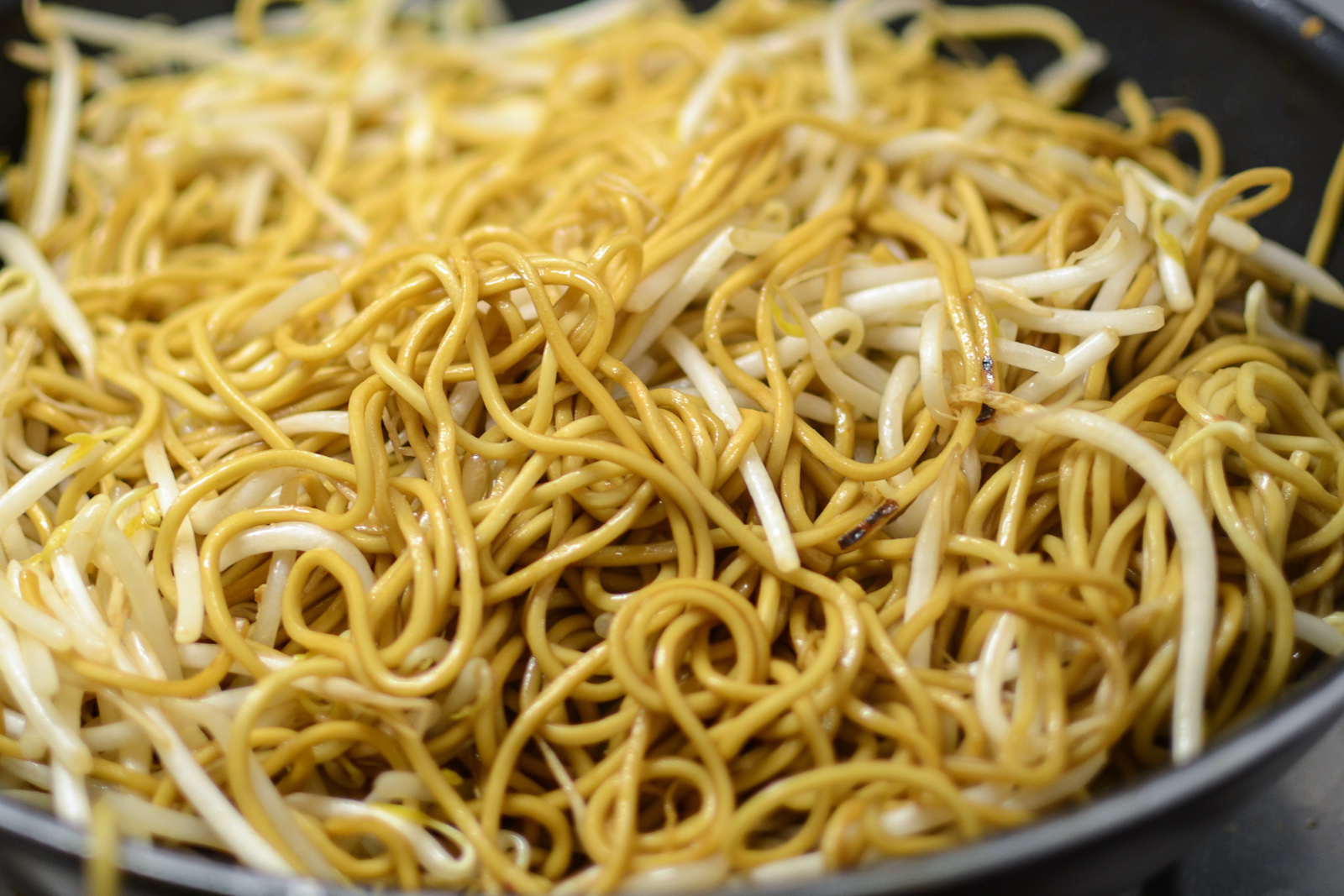 Stirfried Chinese noodles with bean sprouts Travel For Taste