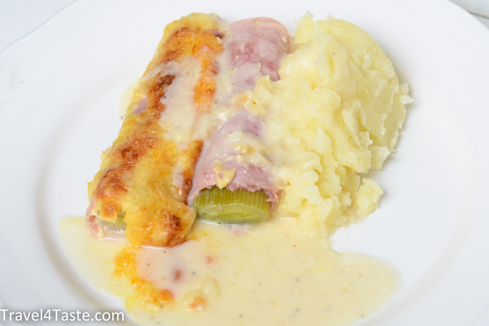 Leek & Ham Rolls with Cheesy Sauce Travel For Taste