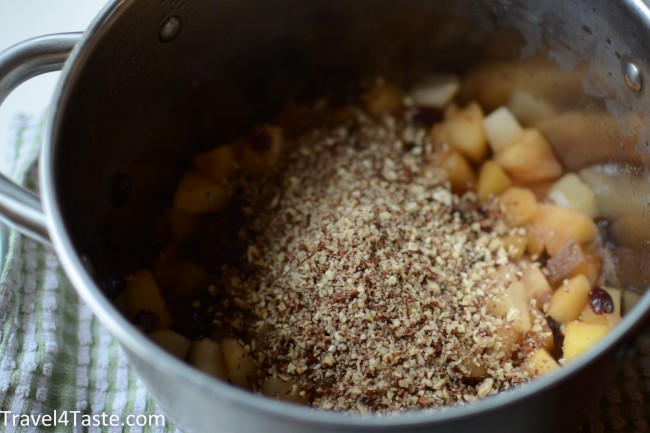 English Mincemeat (chopped Fruits cooked in Apple Cider) – Travel For Taste