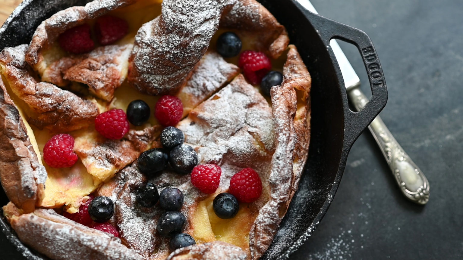 “Dutch Baby” Oven Baked Pancake (VIDEO) Travel For Taste